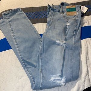 Aeropostale High Rise Jegging Mid-Wash